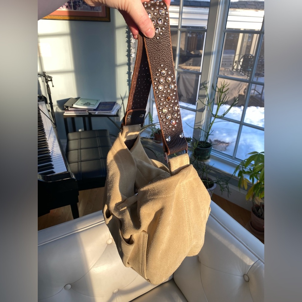 🛑SOLD🚫Rare Vintage Y2K Tylie Malibu Suede Crystal Strap Hobo Shoulder Bag Tan - Picture 4 of 14